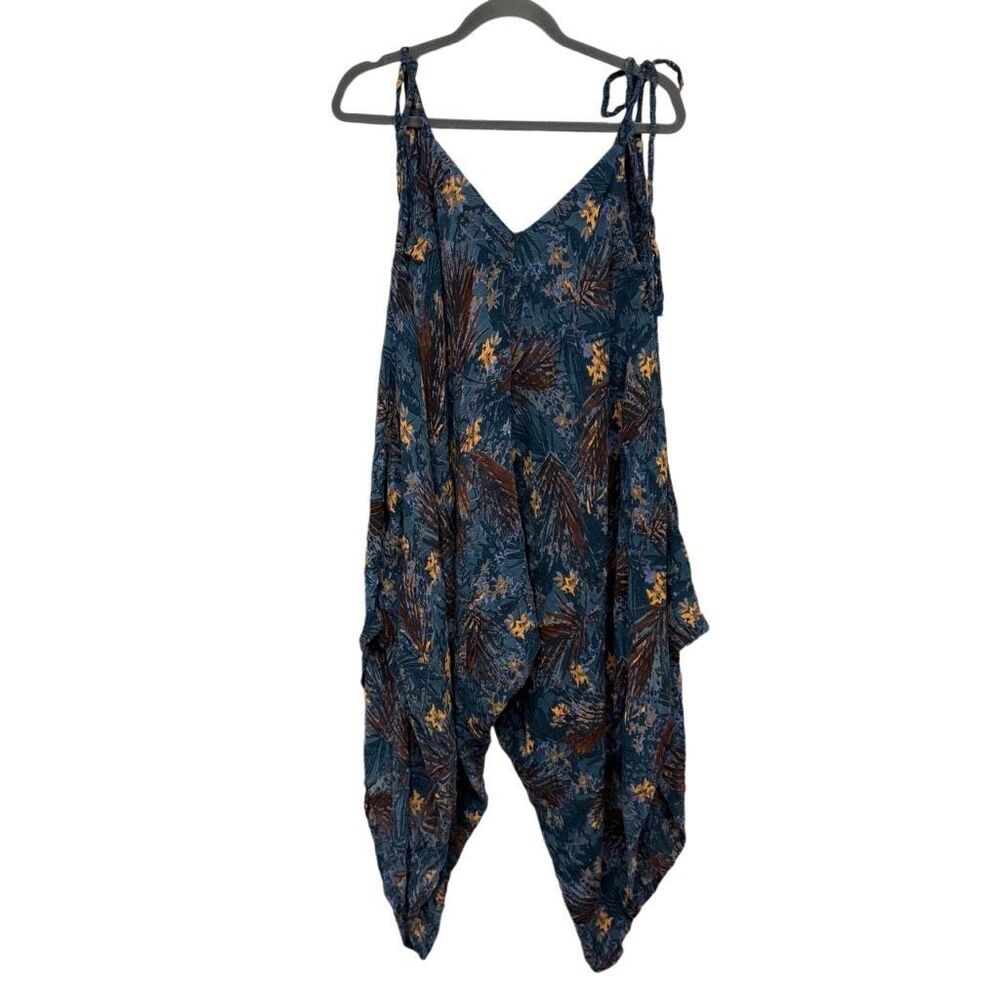 Free people el Porto printed harem jumpsuit size small